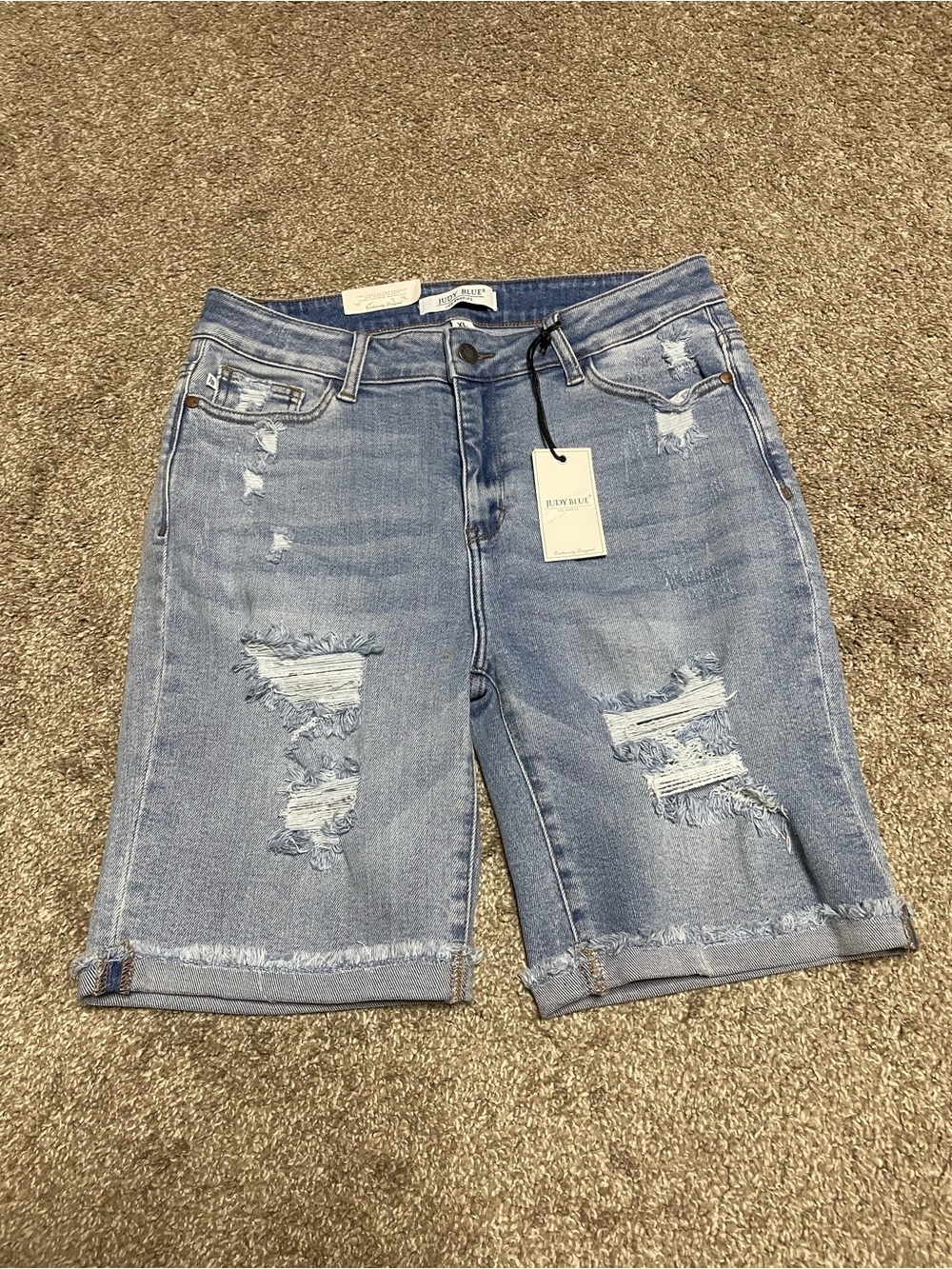 NWT Judy Blue High Waist Feisty Mamacita Bermuda Jean Shorts Women’s XL